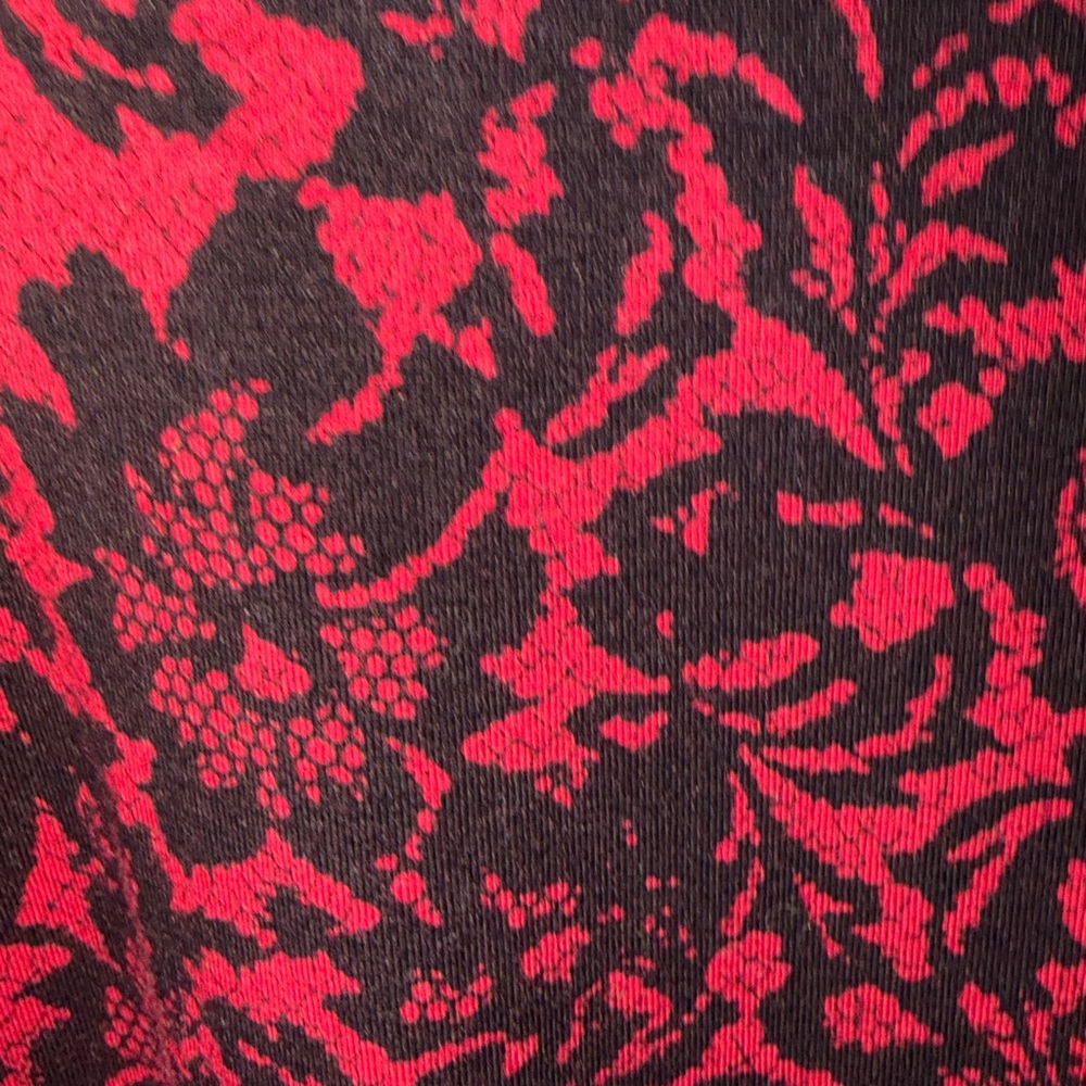 Soma Red and Black Damask Floral 3/4 Length Sleeve Shift Dress - Picture 12 of 14